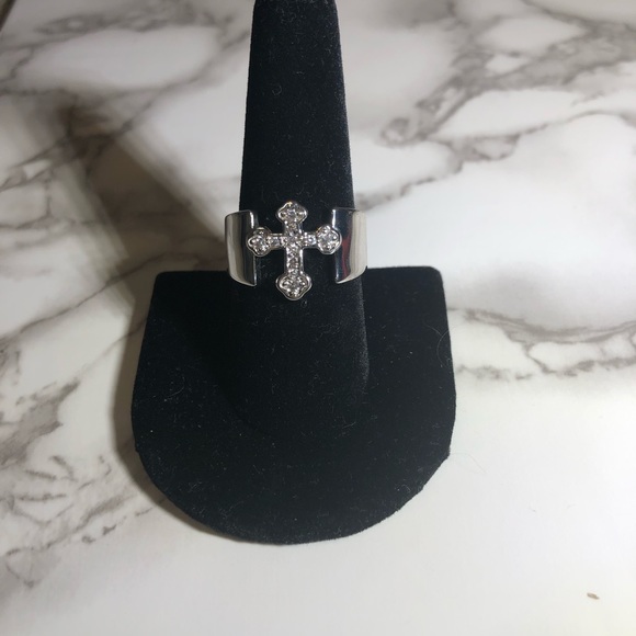 Premier Designs Jewelry - DEVOTION Ring Sz 9 Premier Designs NEW